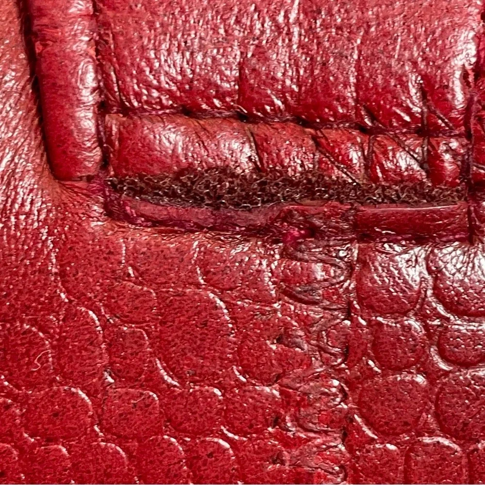 Red Croc-Embossed Wallet patchwork look. Leather. Pre-owned.